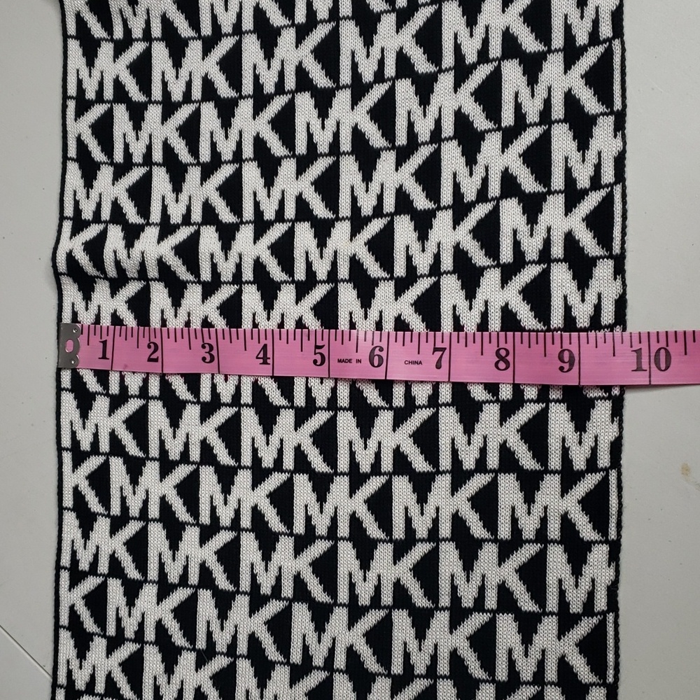 Michael Kors Womens Monogram Knit Lightweight Soft Winter Scarf Designer - Picture 8 of 10